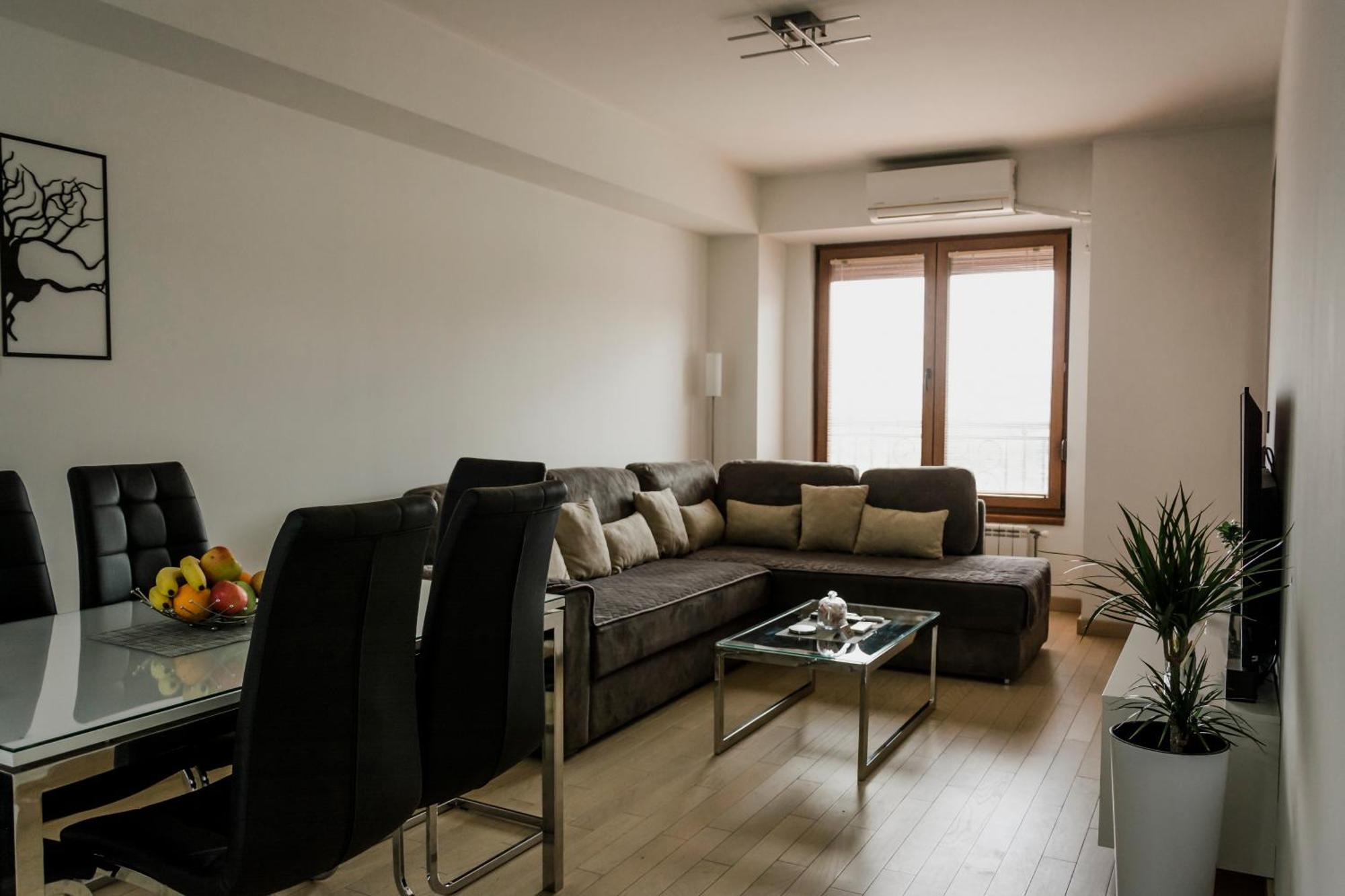 Luka Apartments Flatiron Skopje Eksteriør billede